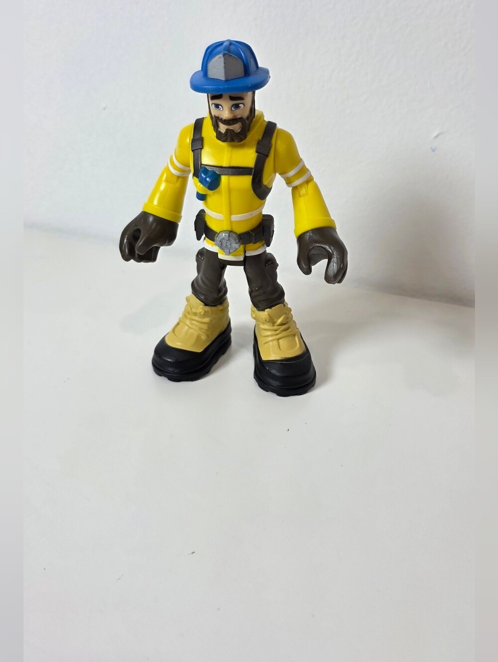Fisher-Price Rescue Heroes Forrest Fuego Firefighter Action Figure 2018